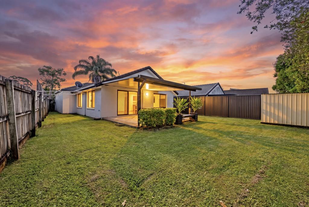 74 Serafina Dr, Helensvale, QLD 4212