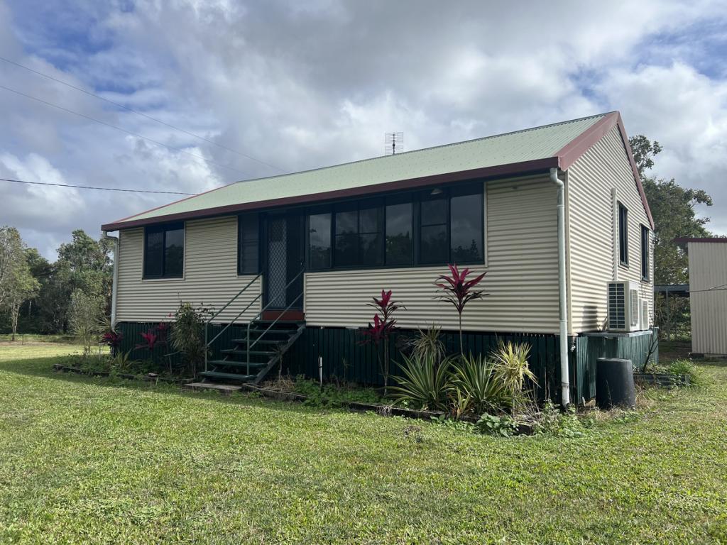 284a Pappins Rd, Helens Hill, QLD 4850