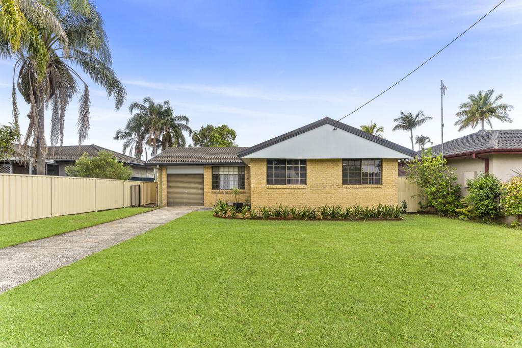 11 Lucas Cres, Berkeley Vale, NSW 2261