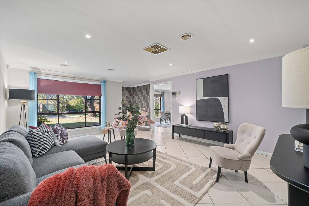 9 Hammill Cl, Calwell, ACT 2905