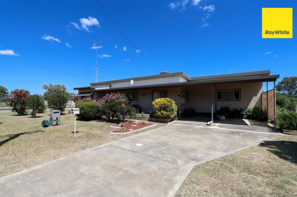 1 Albury St, Ashford, NSW 2361