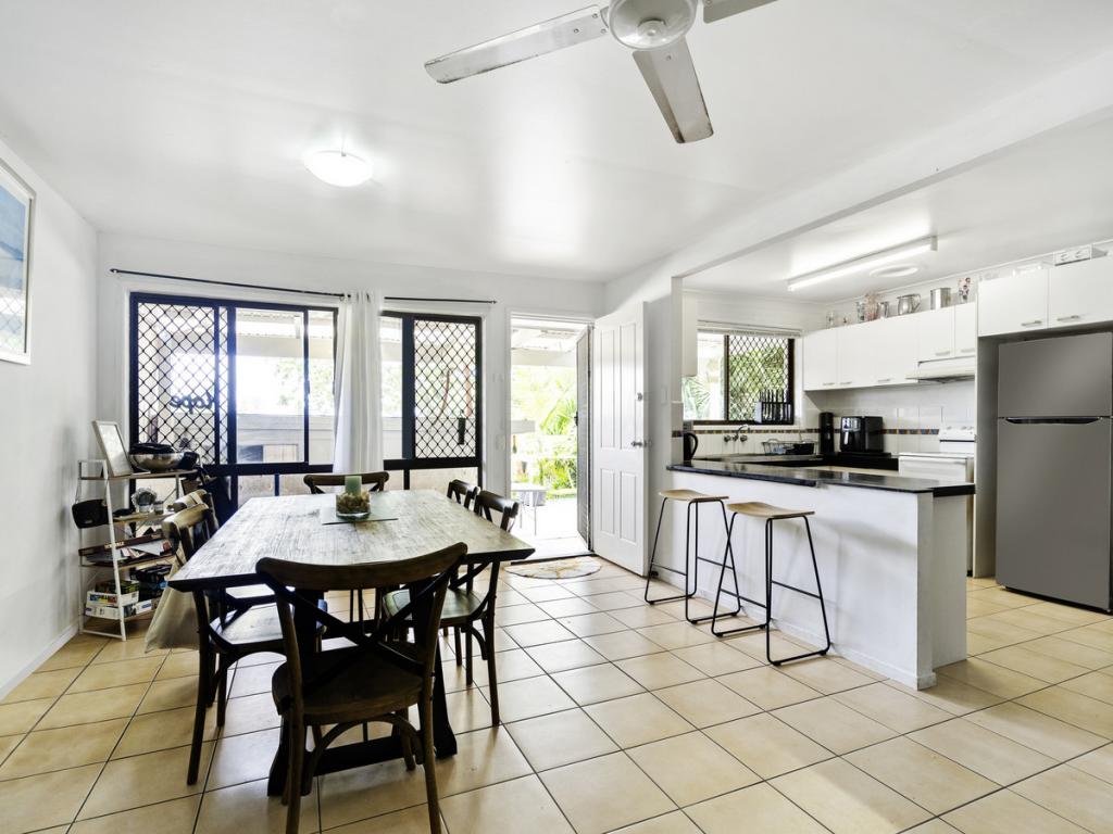 1/68 West Burleigh Rd, Burleigh Heads, QLD 4220