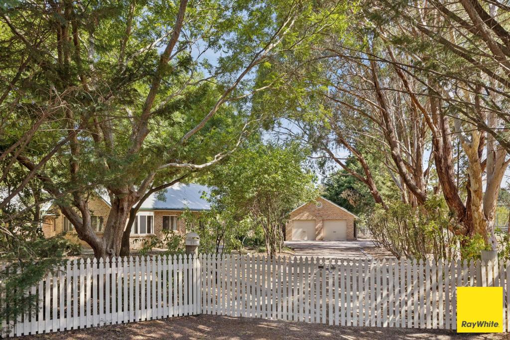 13 Elmslea Dr, Bungendore, NSW 2621