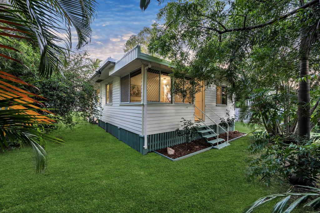 6 Batavia St, Pimlico, QLD 4812