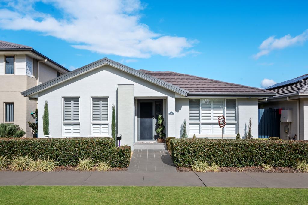 13 Darling Cres, Harrington Park, NSW 2567