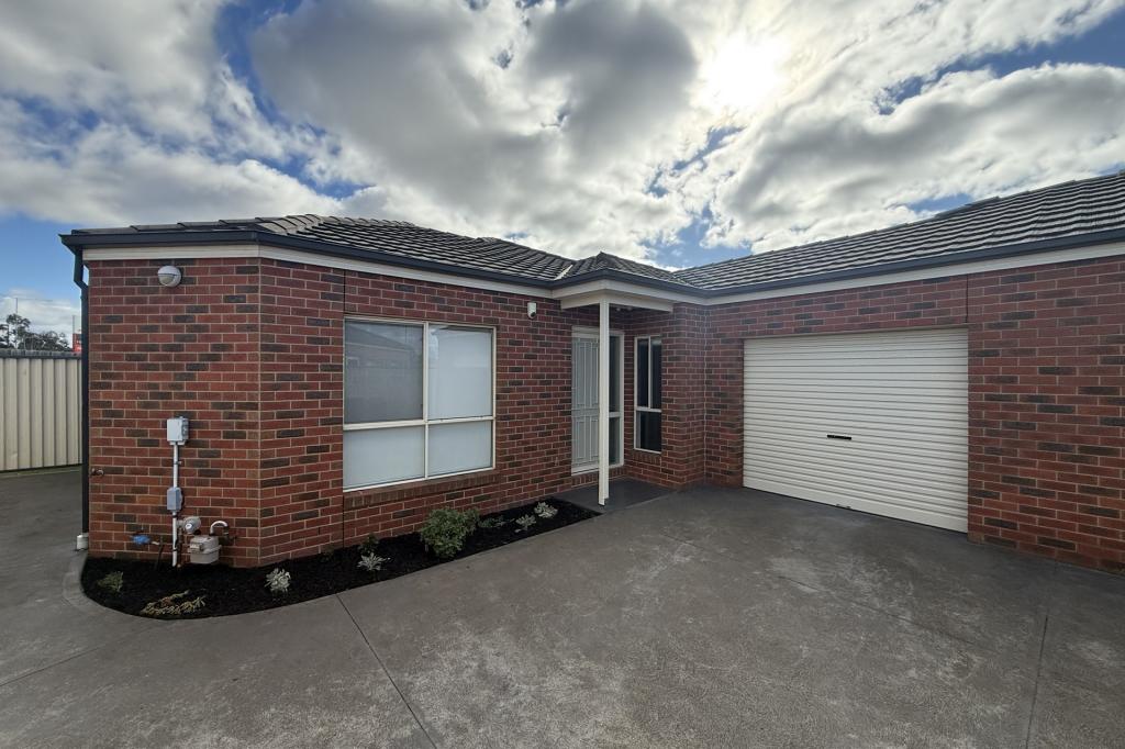 2/44 Dundee Way, Sydenham, VIC 3037