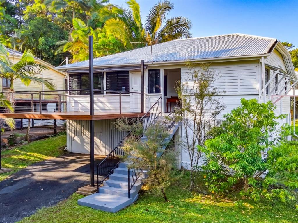55 Coronation Dr, East Innisfail, QLD 4860