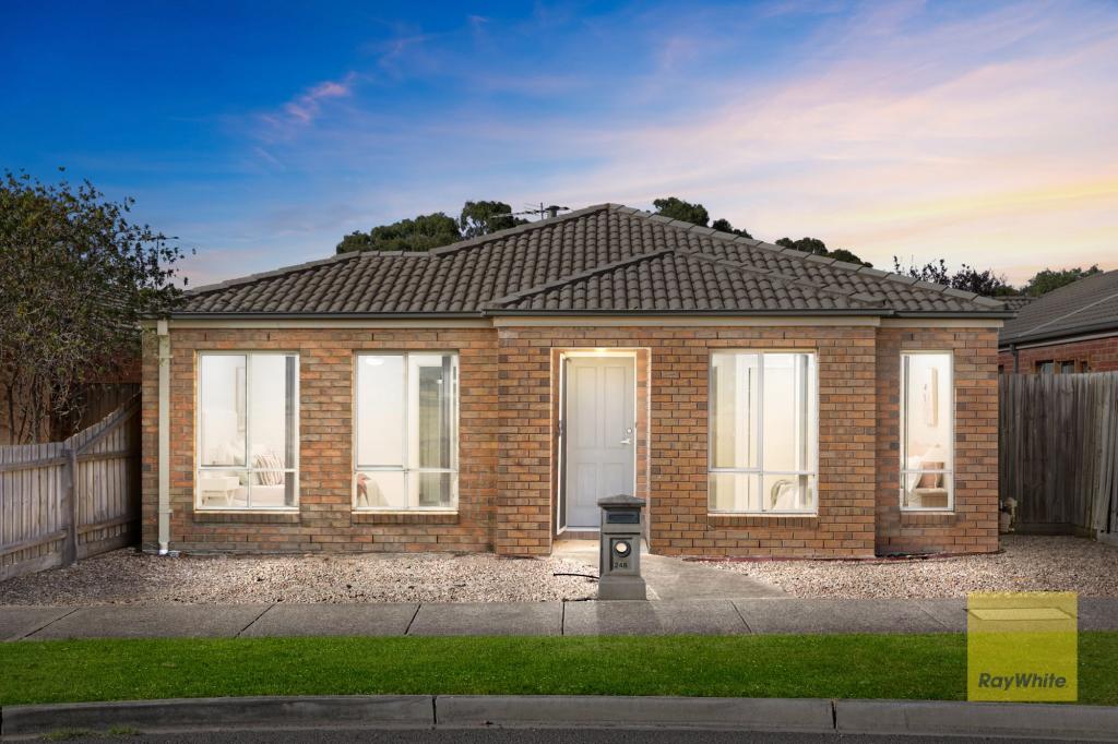 248 The Lakes Bvd, South Morang, VIC 3752