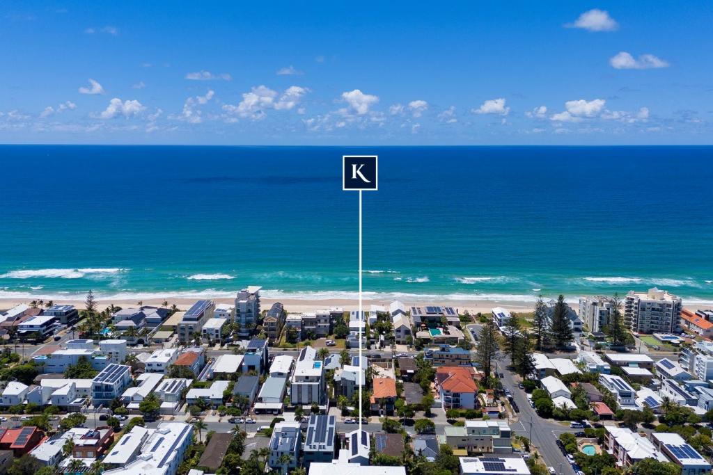 88 Seagull Ave, Mermaid Beach, QLD 4218