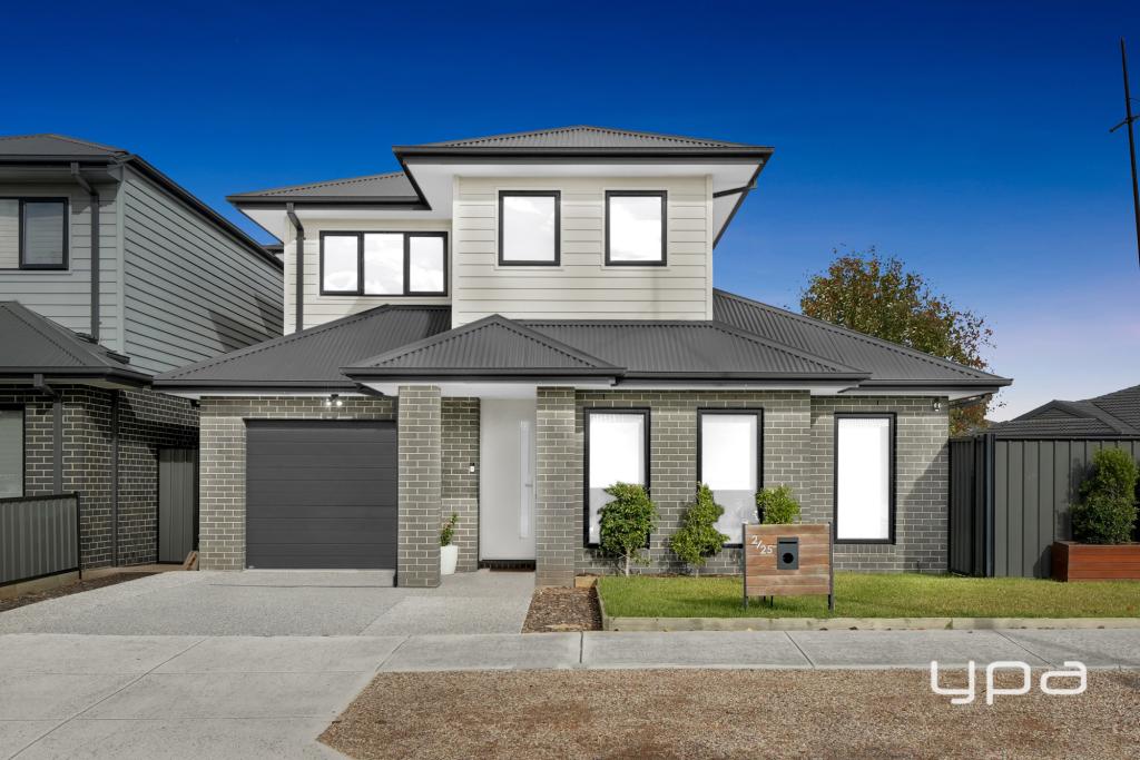 2/25 Sunningdale Dr, Hillside, VIC 3037