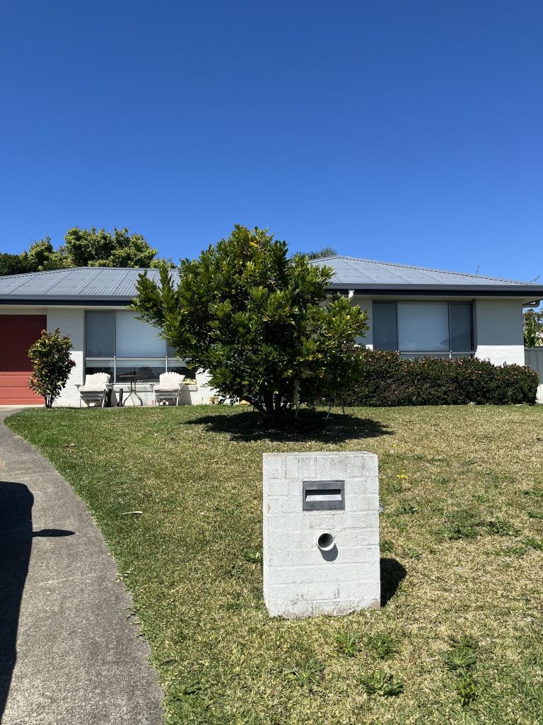 8 Conch Cl, Corindi Beach, NSW 2456