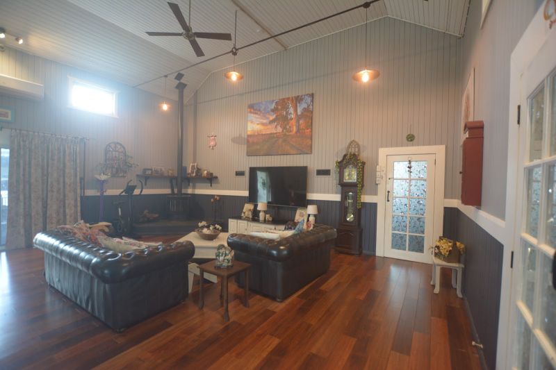 2 CORAL ST, MILLAA MILLAA, QLD 4886