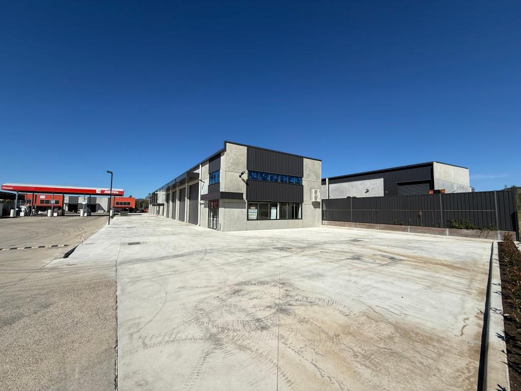 96 Sawmill Cct, Hume, ACT 2620