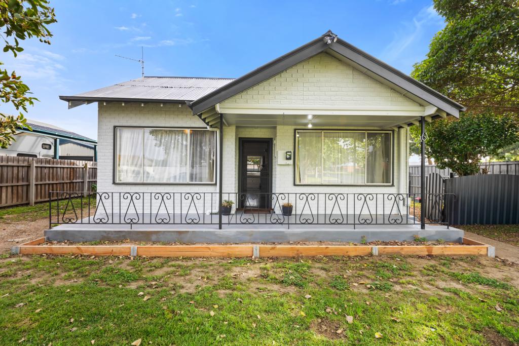 161 Stawell St, Sale, VIC 3850