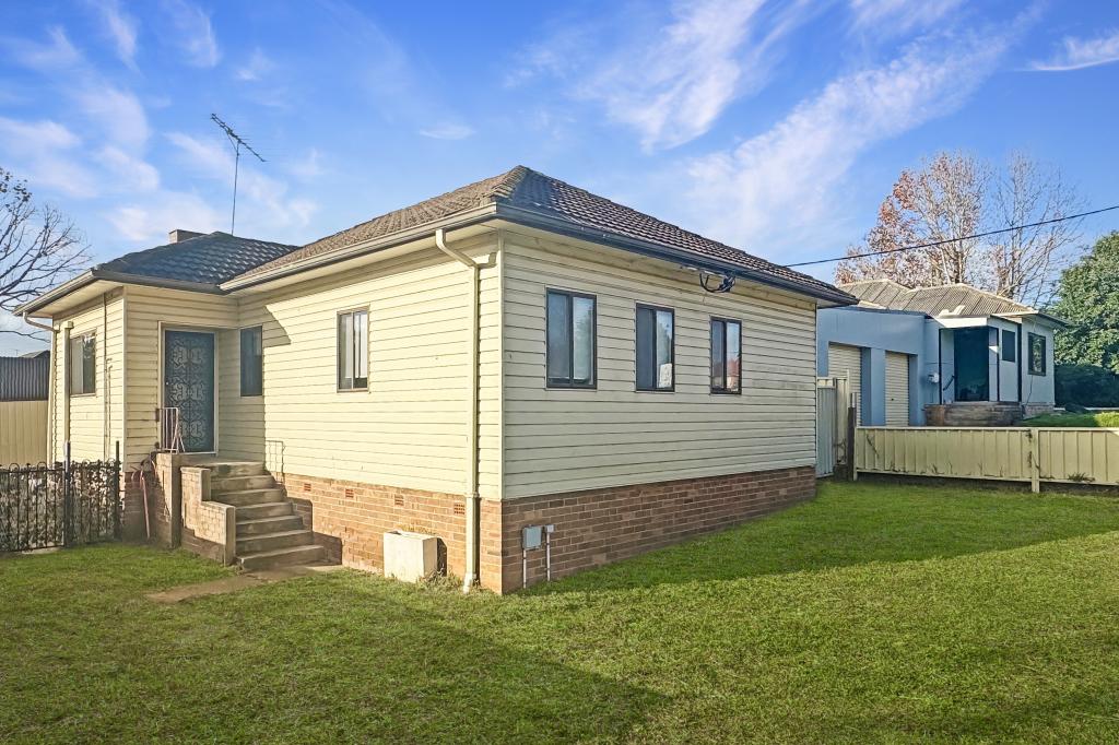 3 KING ST, ST MARYS, NSW 2760