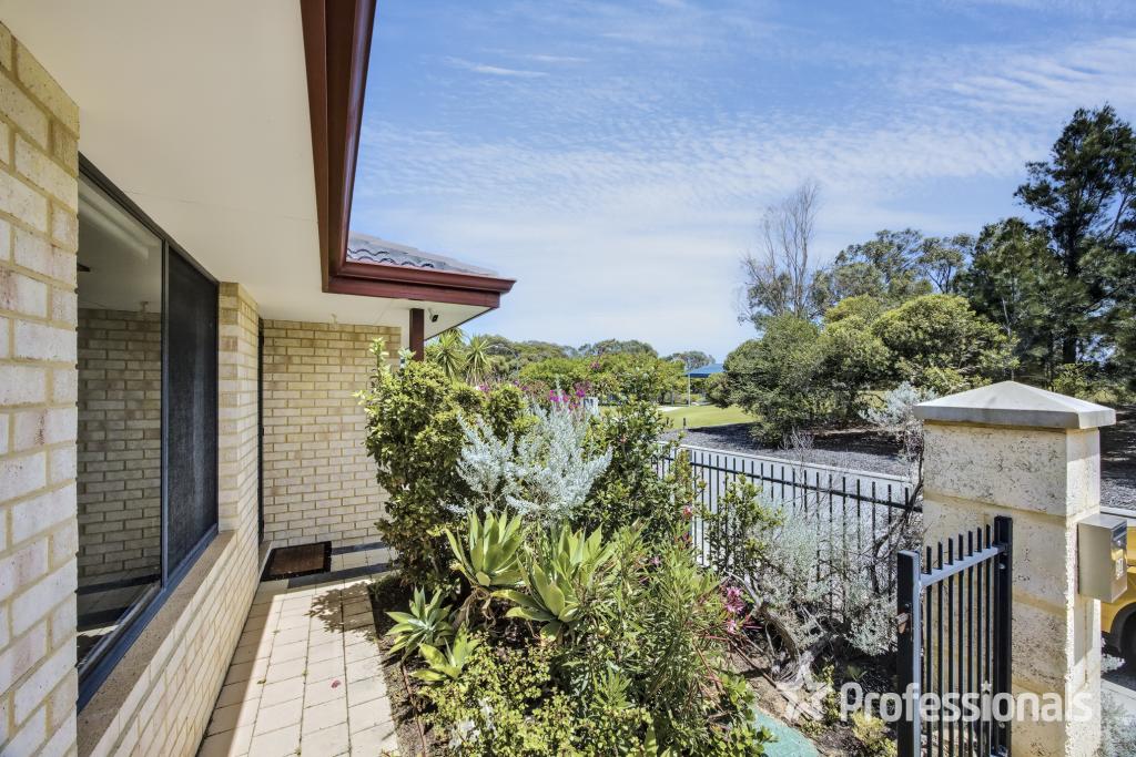 30 Kalbarri Ave, Yanchep, WA 6035