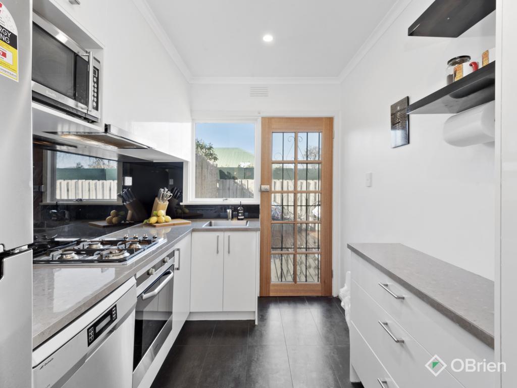 6/37 BROADWAY, BONBEACH, VIC 3196