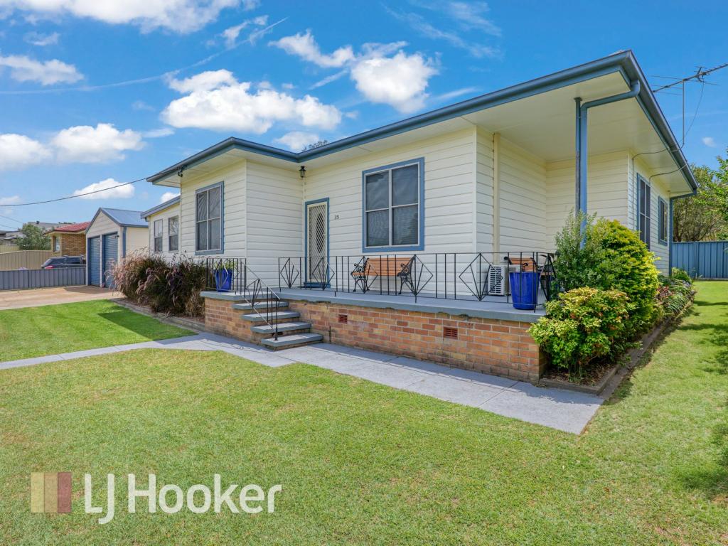 35 Branxton St, Greta, NSW 2334