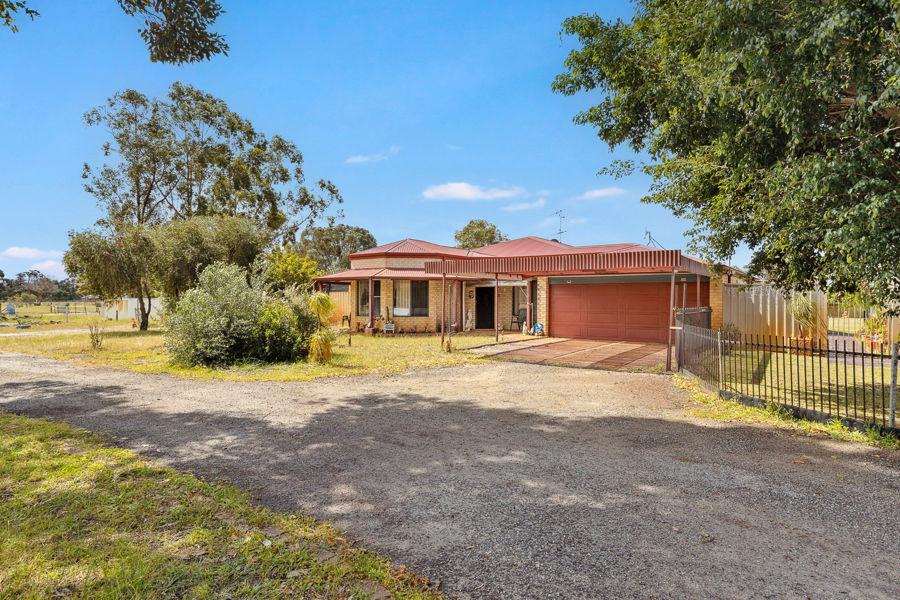 33 Serene Pl, Barragup, WA 6209