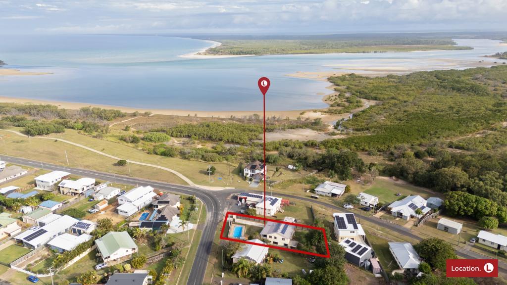 3 Saunders St, Elliott Heads, QLD 4670