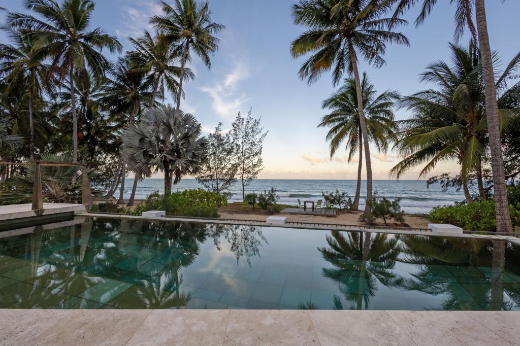 15 Oak St, Oak Beach, QLD 4877