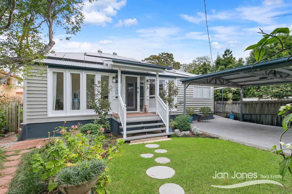 229 Macdonnell Rd, Clontarf, QLD 4019