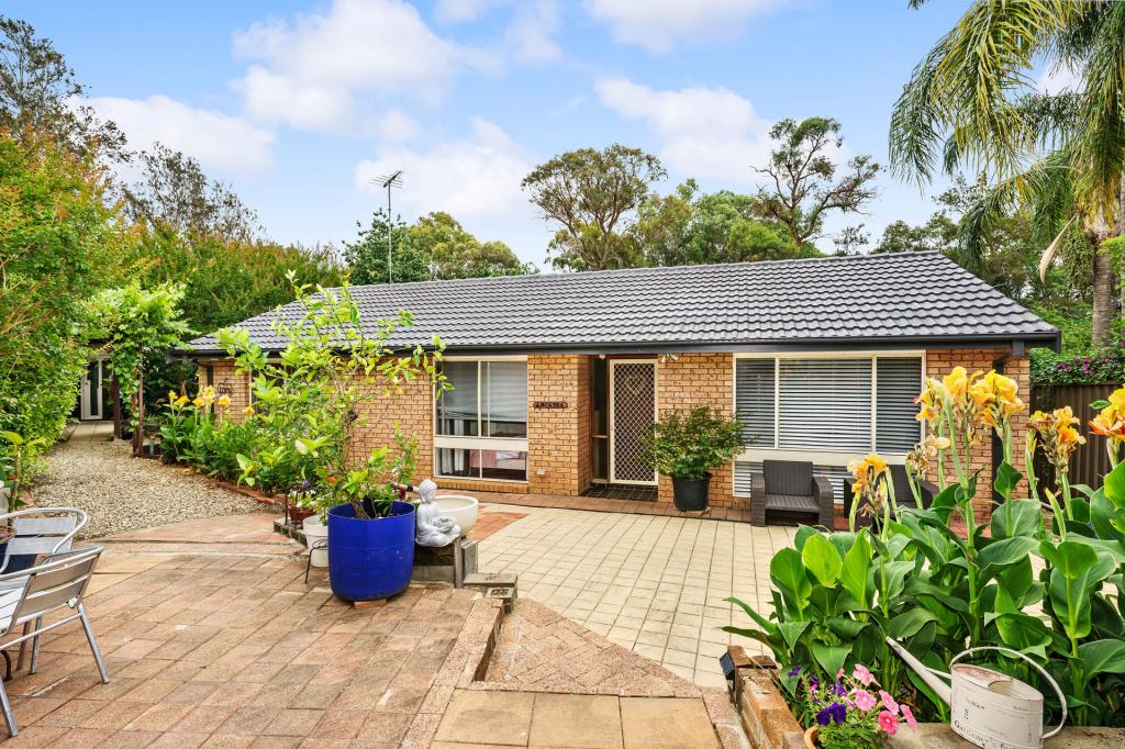 27 Maroubra Cres, Woodbine, NSW 2560