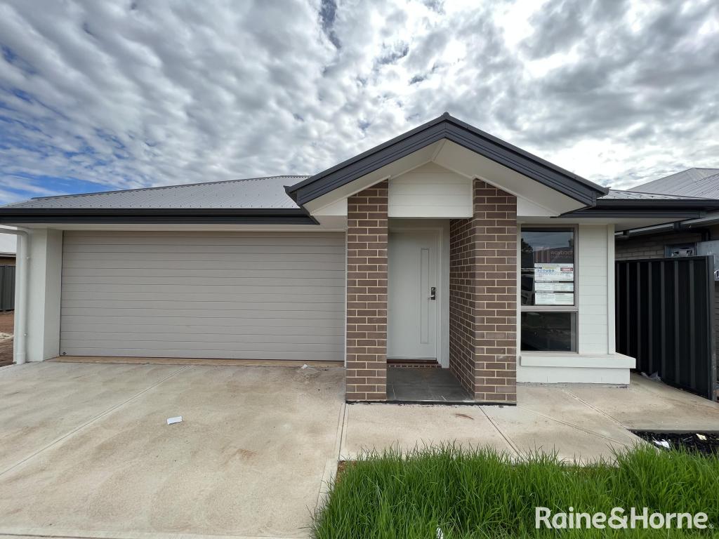 21 Sandalwood Rd, Davoren Park, SA 5113