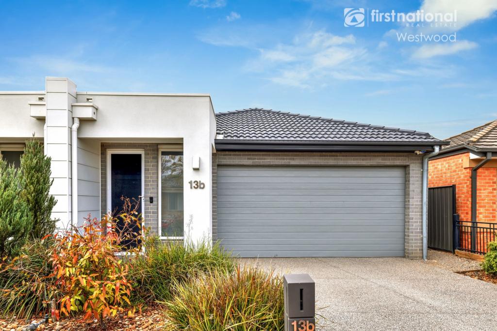 13b Tennant St, Point Cook, VIC 3030