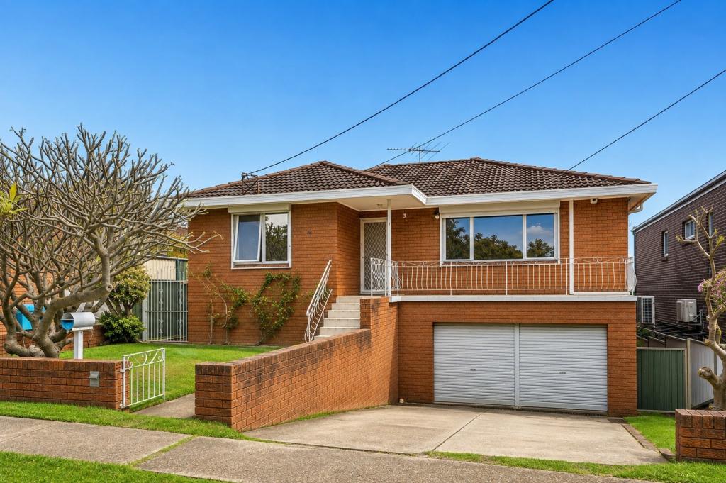 127 JOHNSTON RD, BASS HILL, NSW 2197