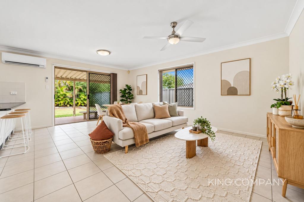 17 Carnarvon Cres, Waterford, QLD 4133