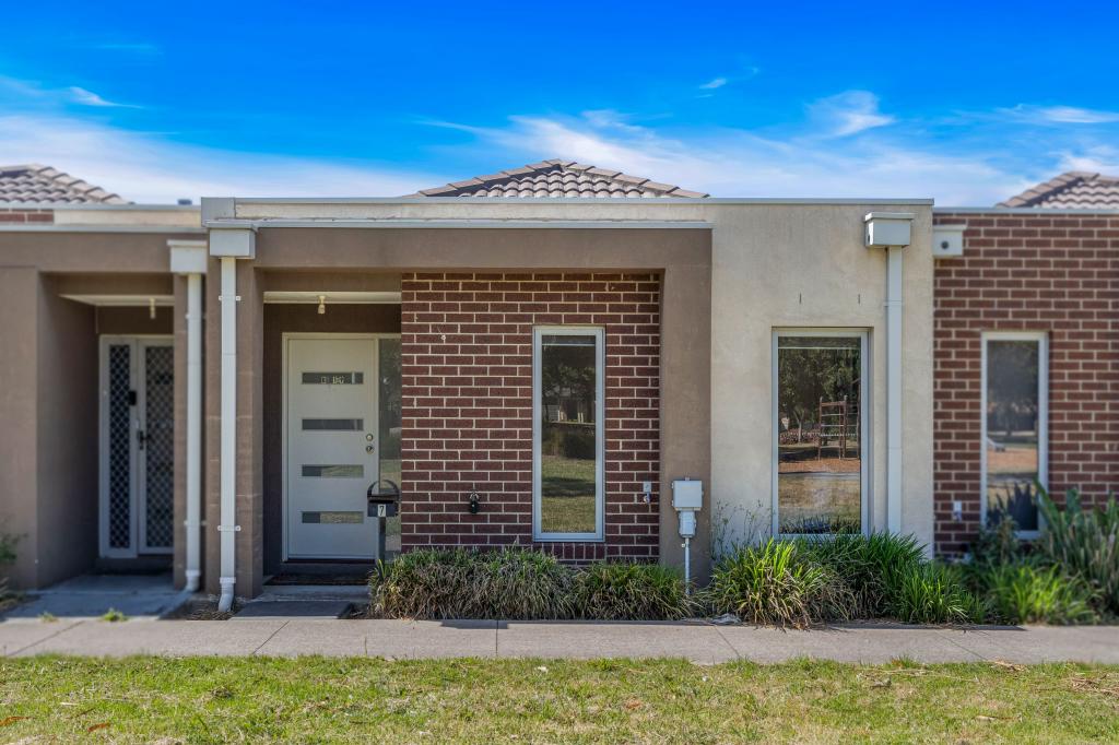 7 HADLEY LANE, CRAIGIEBURN, VIC 3064