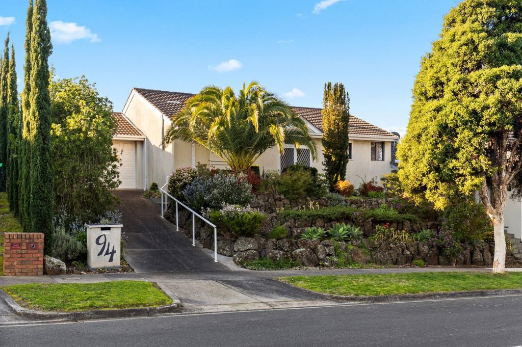 94 Larnoo Dr, Doncaster East, VIC 3109