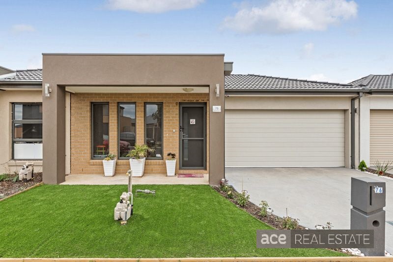 76 Kingsford Dr, Point Cook, VIC 3030