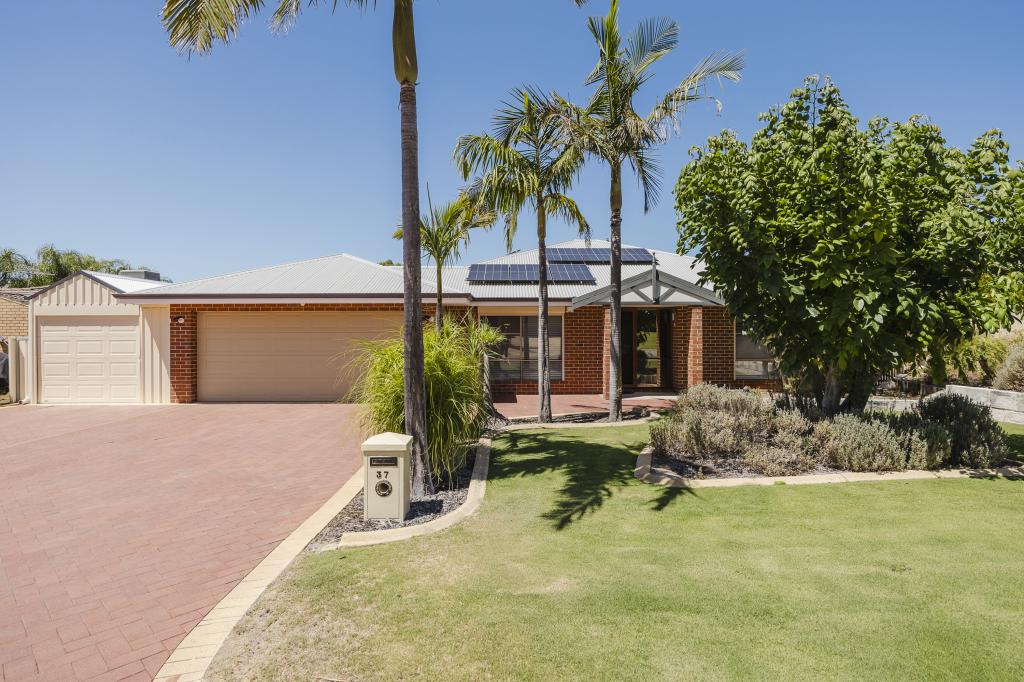 37 Lagoon Hts, Ballajura, WA 6066