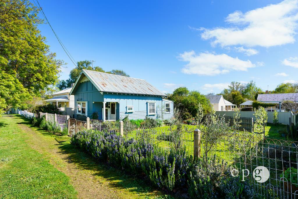 13 Berkeley St, Castlemaine, VIC 3450