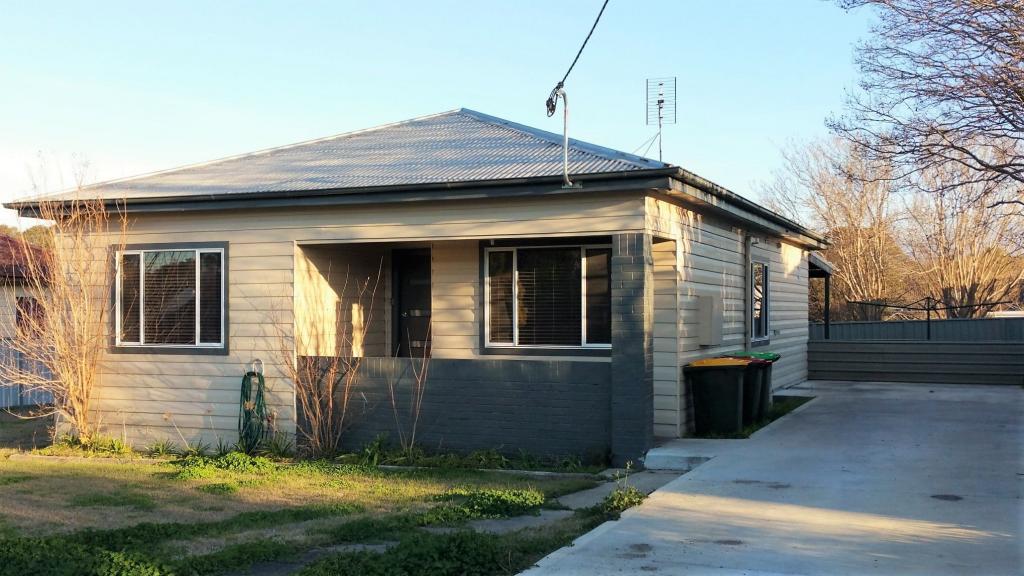 59 Philip St, Gloucester, NSW 2422