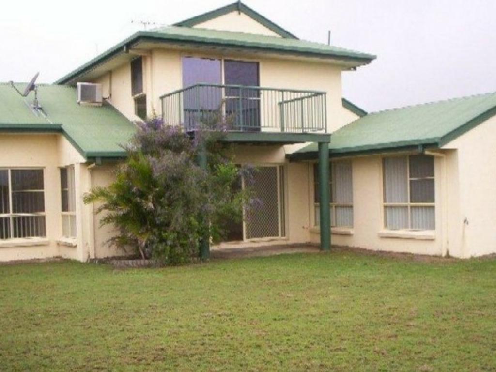 103 Avon Ave, Banksia Beach, QLD 4507