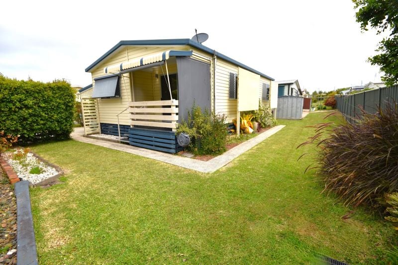 63 Caloundra Rd, Little Mountain, QLD 4551