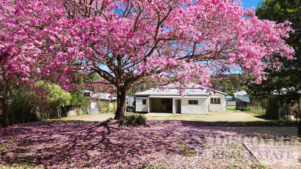 5 Scott St, Mount Morgan, QLD 4714