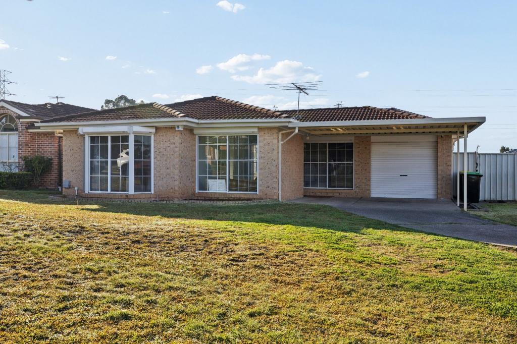 3 Duck Pl, Hinchinbrook, NSW 2168