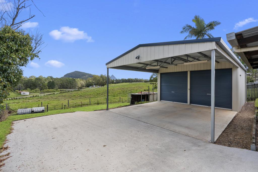 35 Youngs Rd, Glass House Mountains, QLD 4518