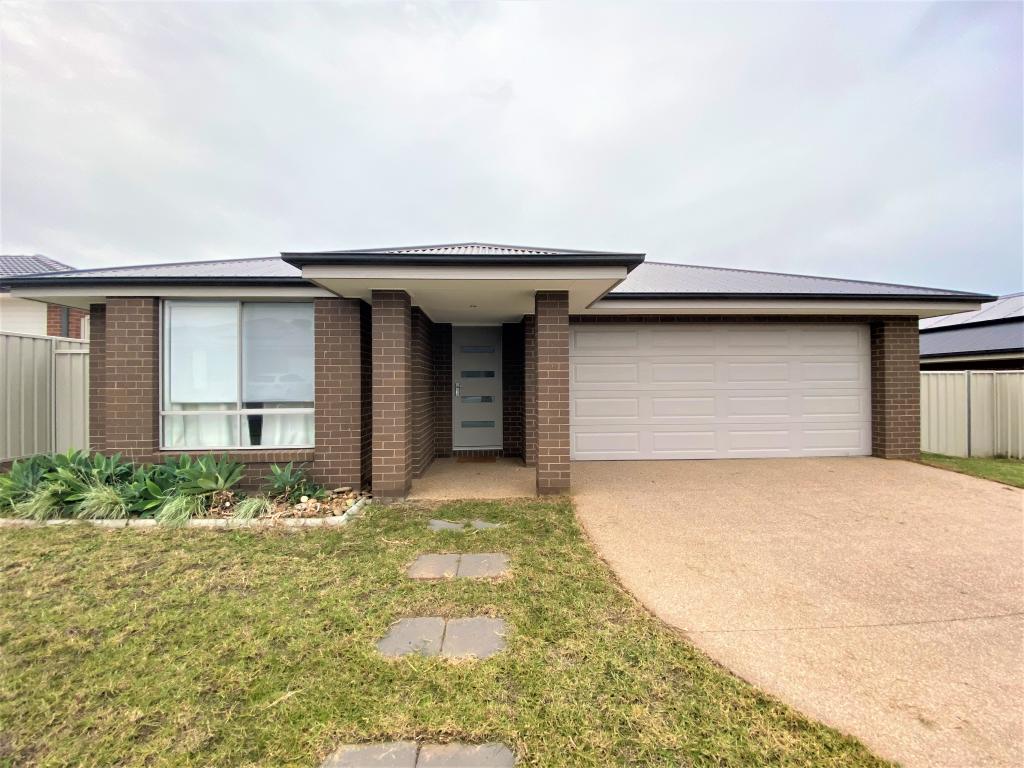 7 Baxter Ct, Lavington, NSW 2641