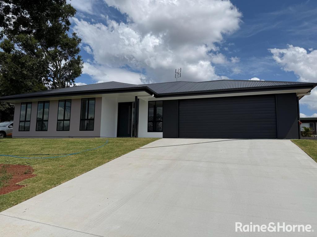 115 MOORE ST, KINGAROY, QLD 4610
