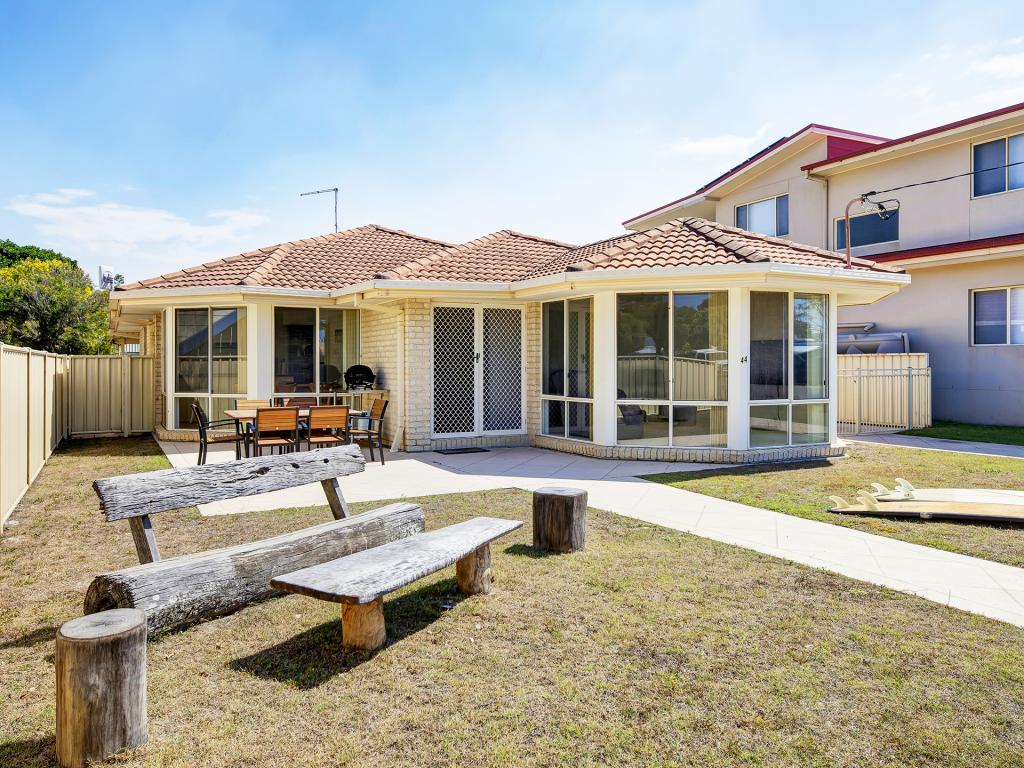 44 Ocean Rd, Brooms Head, NSW 2463