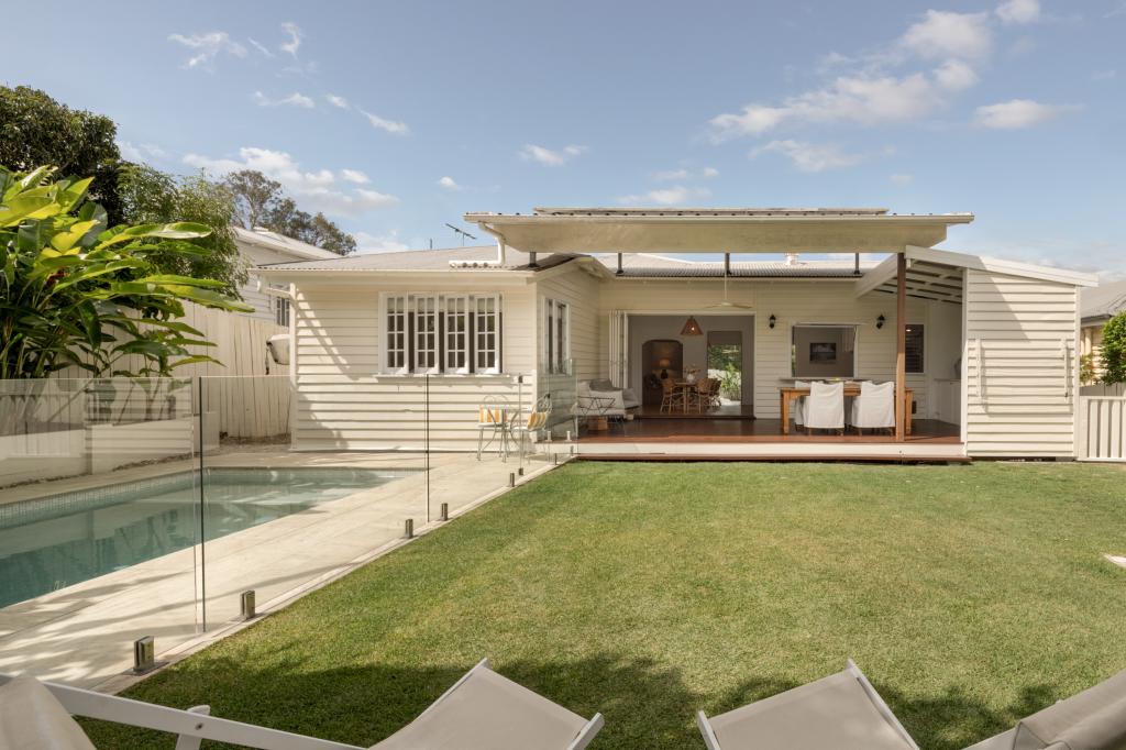 10 Findlay St, Ashgrove, QLD 4060