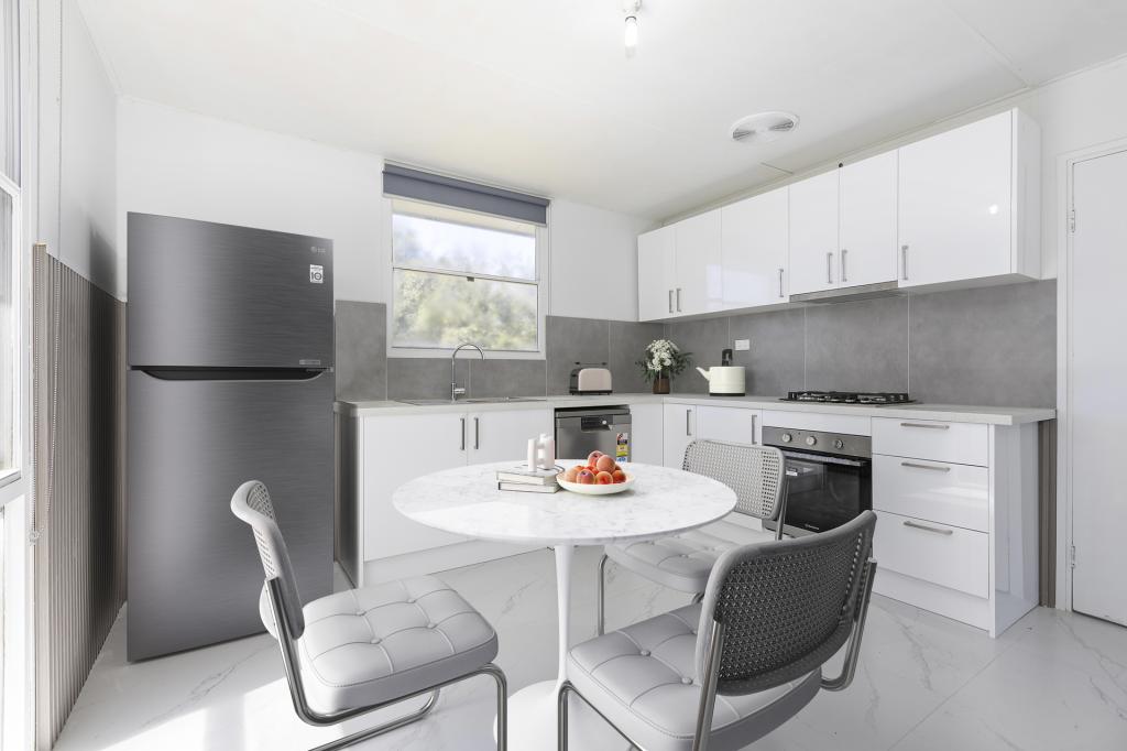 3 Howqua Ct, Corio, VIC 3214