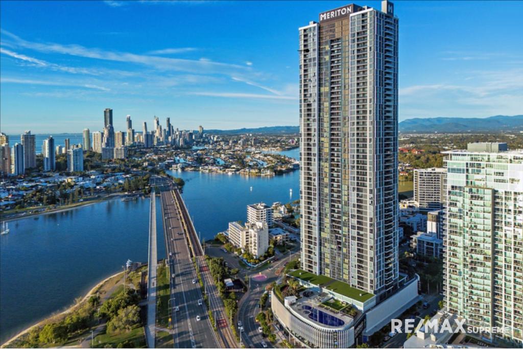 2 COMO CRES, SOUTHPORT, QLD 4215