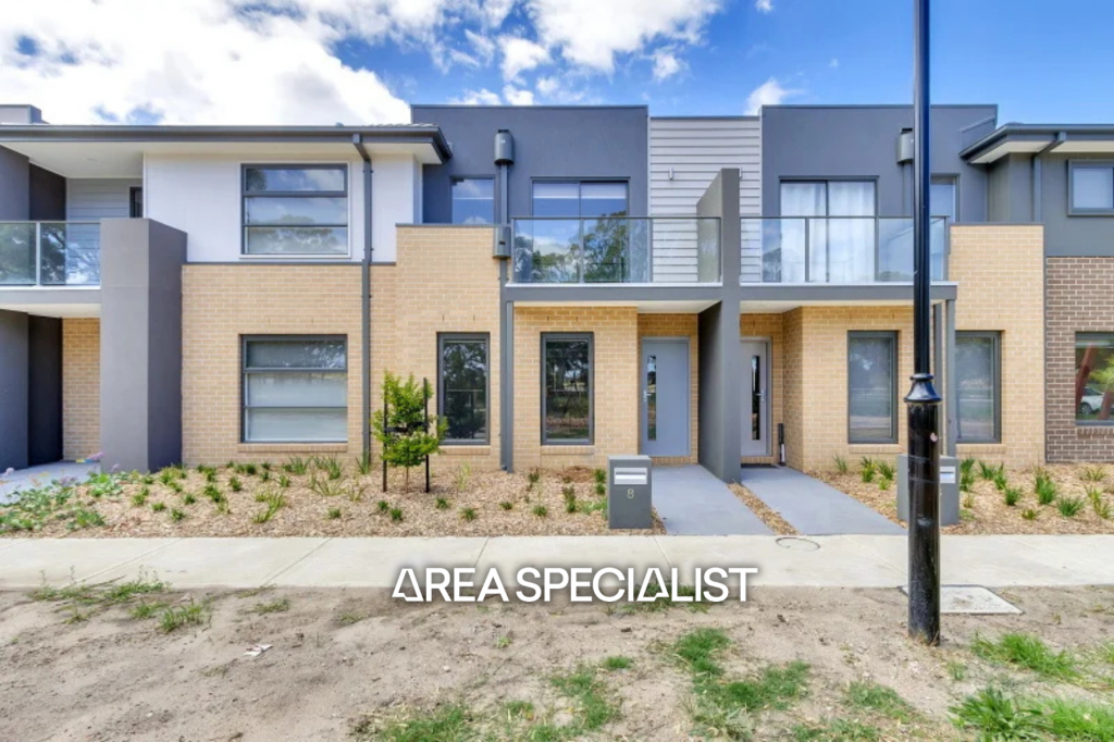 8 Marwood Walk, Keysborough, VIC 3173
