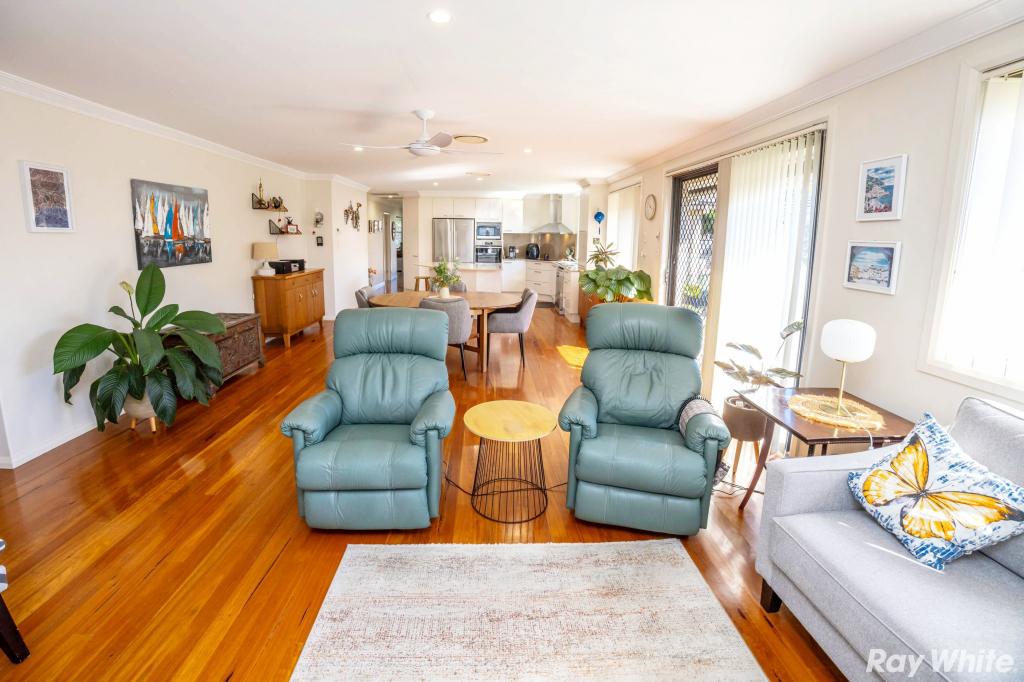 24 Massie Cres, Tuncurry, NSW 2428
